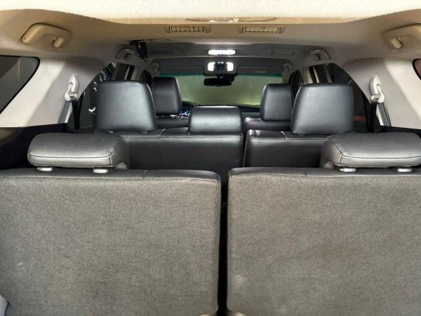 Toyota - Hilux SW4 SRX 7 lugares - Image 14