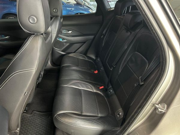 Jaguar - E-Pace R-DYNAMIC S P250 FLEX - Image 20