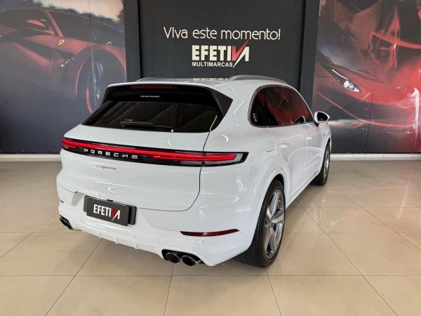 Porsche - Cayenne /  PHEV - Image 4