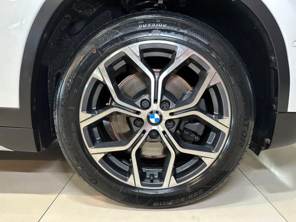 BMW - X1 SDRIVE 20i X-Line 2.0 TB Active Flex - Image 23
