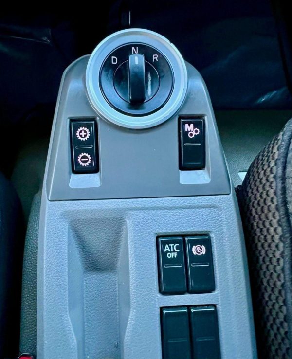 Volkswagen - 11-180 DRC 4X2 Plataforma Basculante Sider Premium - Image 27