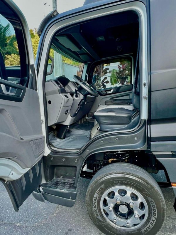 Volkswagen - 11-180 DRC 4X2 Plataforma Basculante Sider Premium - Image 20