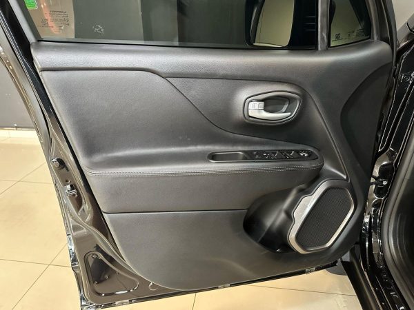 Jeep - Renegade SPT T270 - Image 22