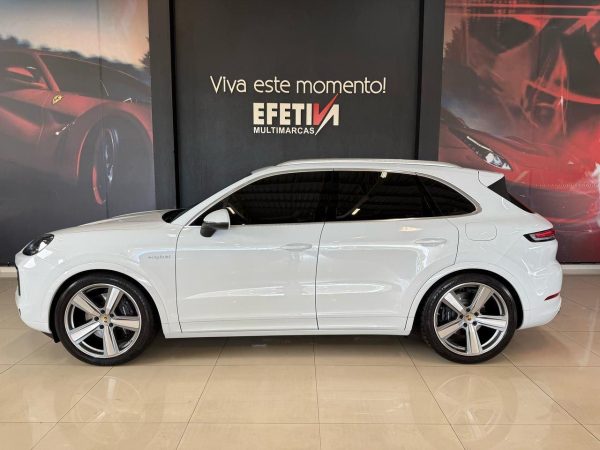 Porsche - Cayenne /  PHEV - Image 7