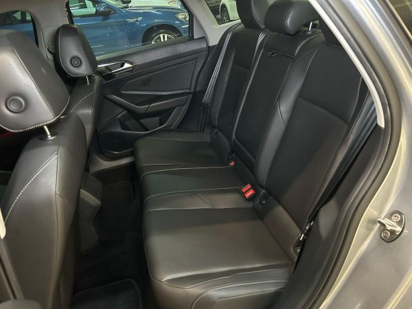 Volkswagen - Jetta COMFORTLINE 1.4 TSI - Image 23