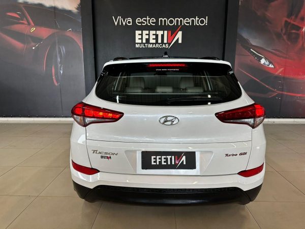 Hyundai - Tucson TURBO GLS - Image 9