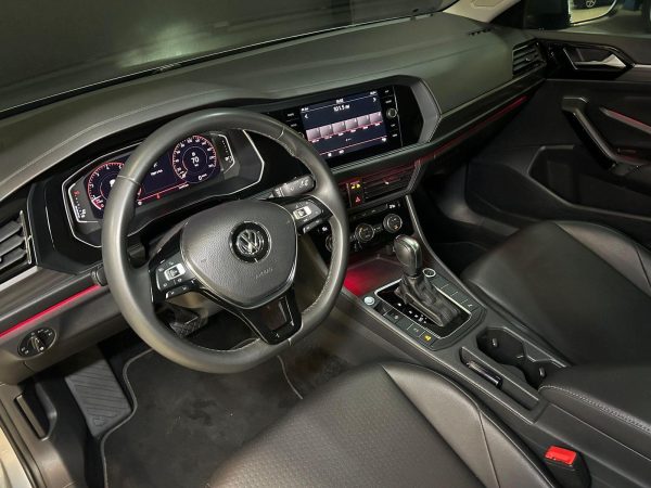 Volkswagen - Jetta COMFORTLINE 1.4 TSI - Image 4