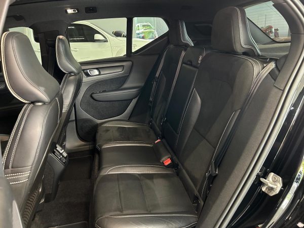 Volvo - XC40 2.0 T5 R-DESIGN - Image 19