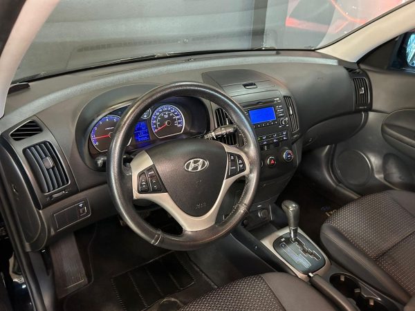 Hyundai - I30 2.0 AUTOMATICO - Image 18