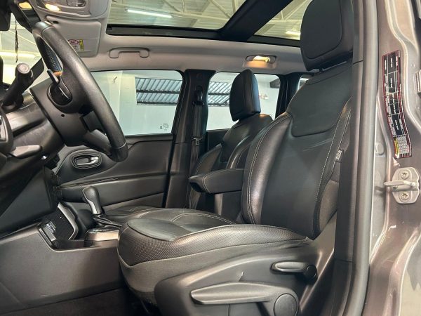 Jeep - Renegade LIMITED FLEX 1.8 - Image 16