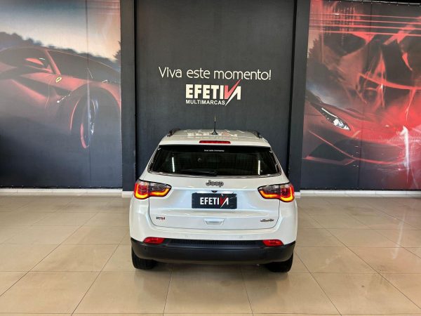 Jeep - Compass LONGITUDE 2.0 FLEX - Image 10
