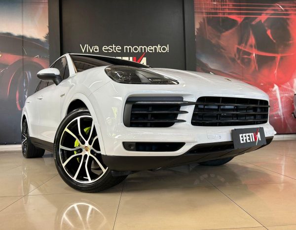 Porsche - Cayenne 3.0 V6 HYBRID PHEV - Image 6