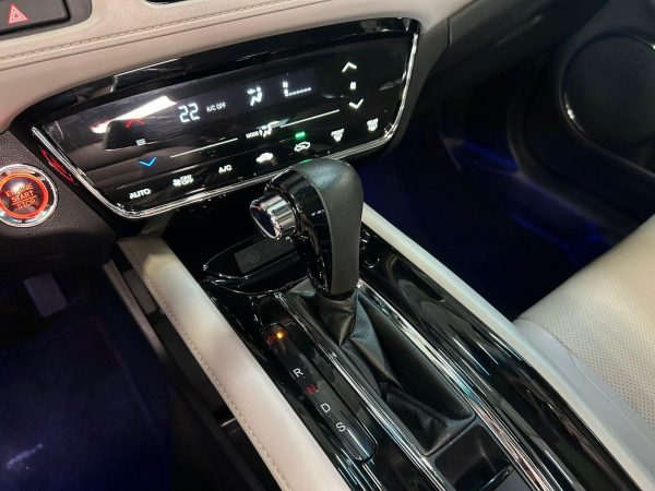 Honda - HR-V TOURING 1.5 TURBO - Image 15