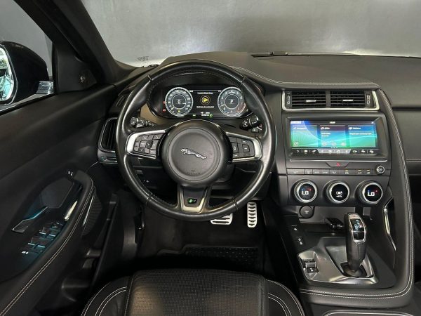 Jaguar - E-Pace R-DYNAMIC S P250 FLEX - Image 11