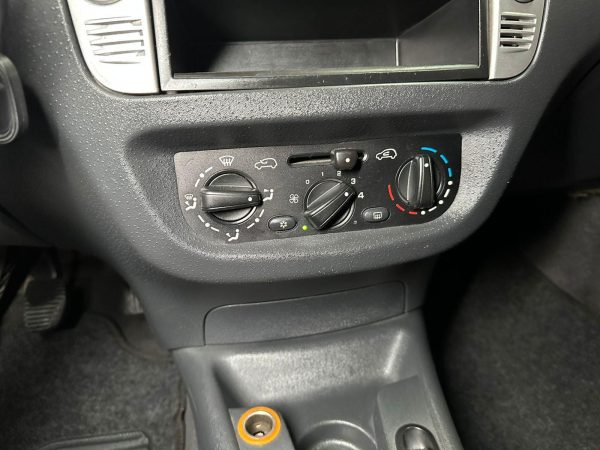 Citroën - C3 GLX 14 FLEX - Image 12