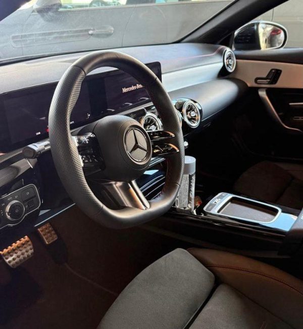 Mercedes-Benz - Cla 200 200 1.3 MHEV 7G - Image 5